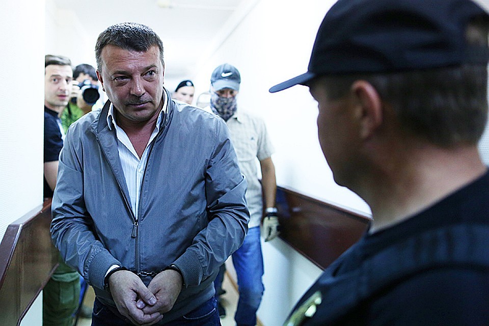 По данному делу был также задержан начальник управления собственной безопасности СК РФ Михаил Максименко Фото: Асхат БАРДЫНОВ