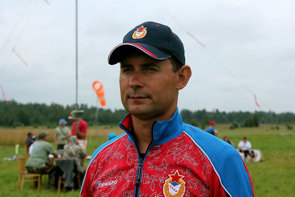 Начальник соревнований Алексей Иванов.