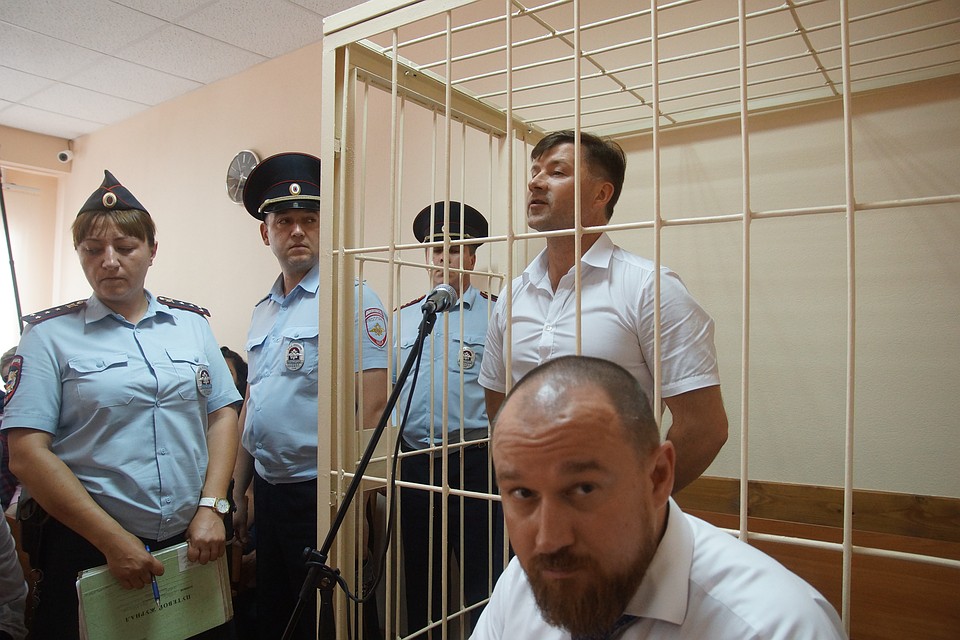 Адвокаты Сазонова некоторые аргументы следствия считают "бредовыми" Фото: Светлана МАКОВЕЕВА