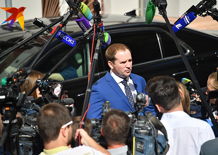 Сергей Жорин рассказал подробности судебно-семейных разборок звезд отечественного юмора Фото: Владимир ВЕЛЕНГУРИН