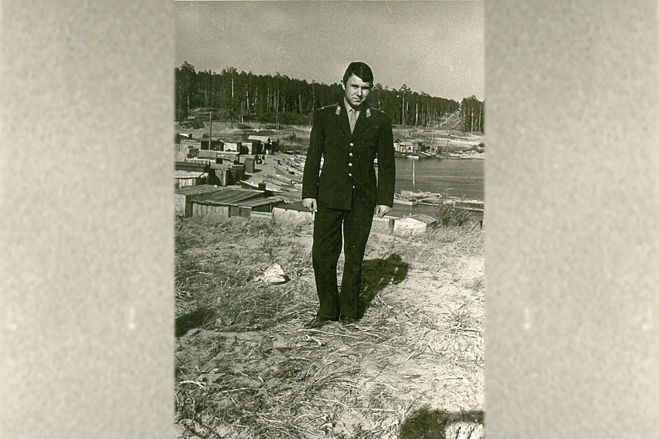 Молодой оперативник на следственных действиях в 1969 году. Работы всегда было много Фото: из архива героя публикации