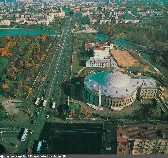 Фото из фотоальбома «Минск» (1981).