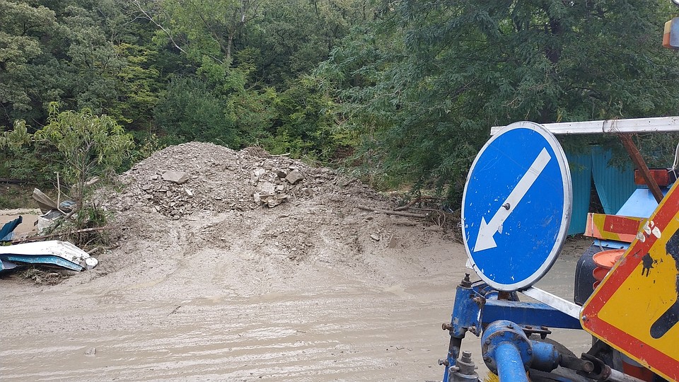 Последствия шторма в Широкой балке Фото: Пауль ГУРИН