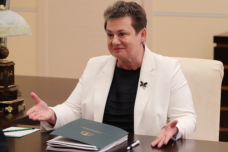 Губернатор Владимирской области Светлана Орлова во время встречи с президентом РФ Владимиром Путиным в Ново-Огарево. ФОТО Михаил Климентьев/пресс-служба президента РФ/ТАСС