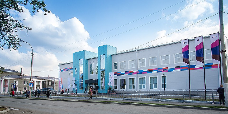 Физкультурно-оздоровительный комплекс РМК построили примерно за полгода.