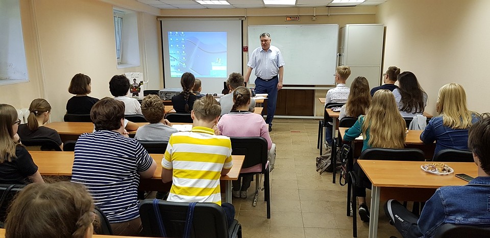 До конца года преподаватели и ученые Тимирязевской академии проведут для школьников 60 занятий. Фото: timacad.ru