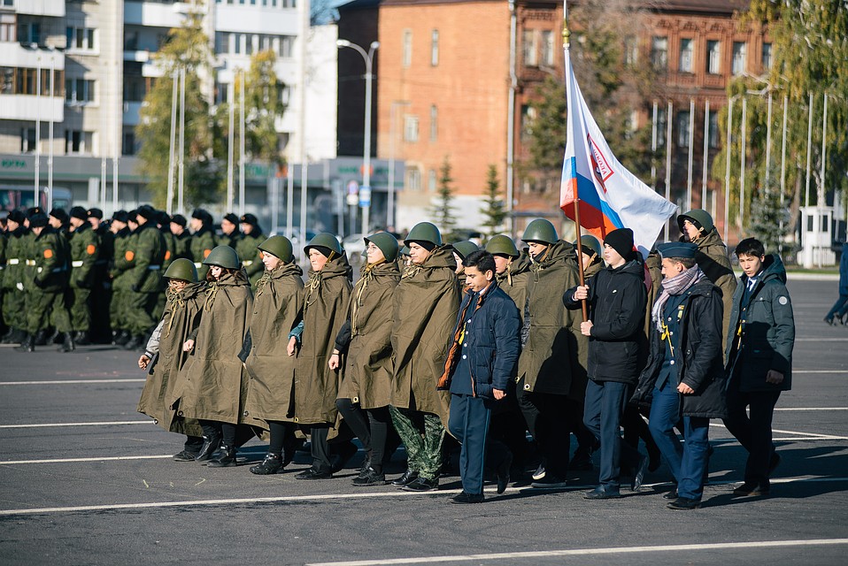 Проводить Парад Памяти в Самаре будут уже в восьмой раз Фото: Альберт ДЗЕНЬ