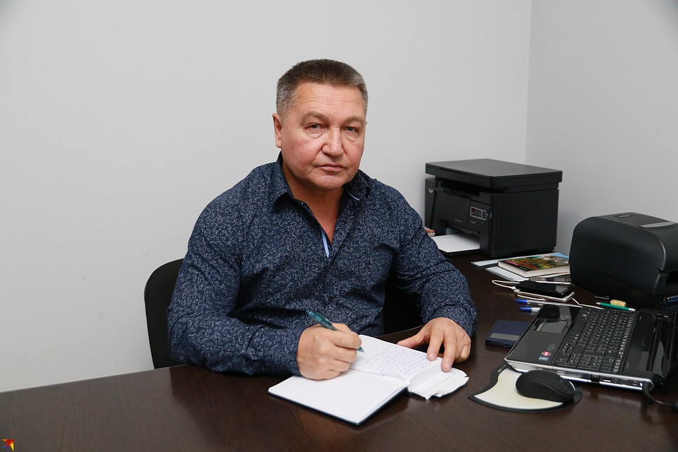 Владимир Клевакин проделал путь от простого похоронного агента до владельца похоронного дома Фото: Олег УКЛАДОВ