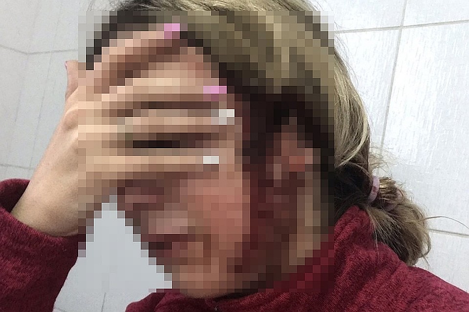 В момент избиения на руках у Юлии Петрухиной был семимесячный сын. Она делала все, чтобы удары не пришлись по малышу. Фото: СОЦСЕТИ