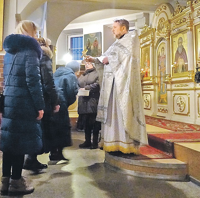 Отцом Александра Сергеевича дети не называют - только взрослые. Фото: Алексей ОВЧИННИКОВ