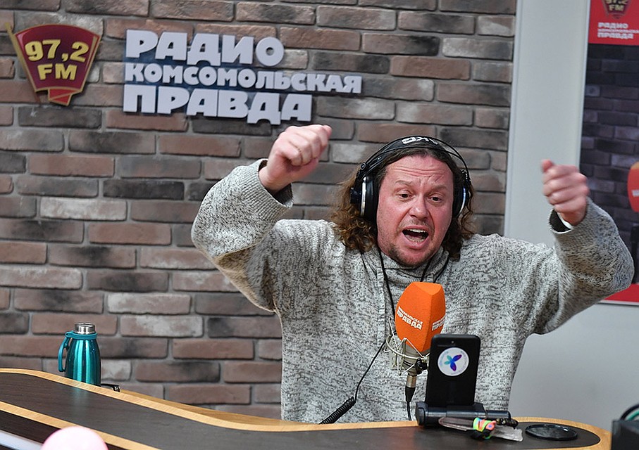Сергей Полонский: "Давайте проведем открытое совещание, позовем застройщиков, позовем чиновников, включим камеры и начнем разбираться – кто в России отвечает за недострой?". Фото: Иван МАКЕЕВ