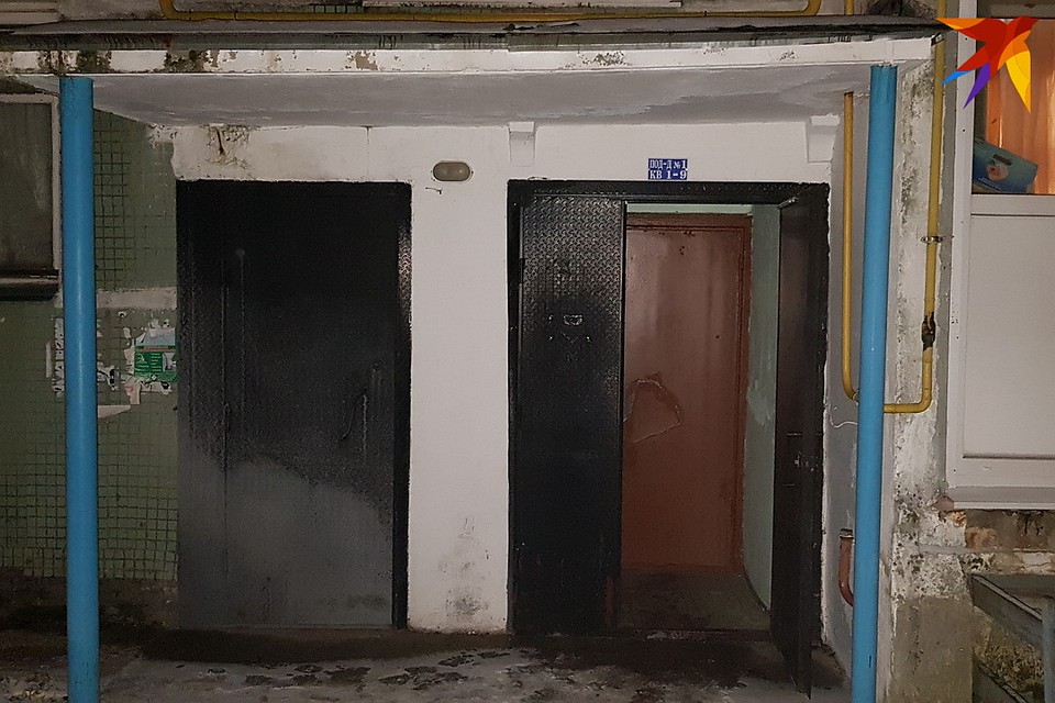 Полицию на место происшествия вызвала одна из жертв незадолго до убийства. Фото: СУ СК России по Псковской области.