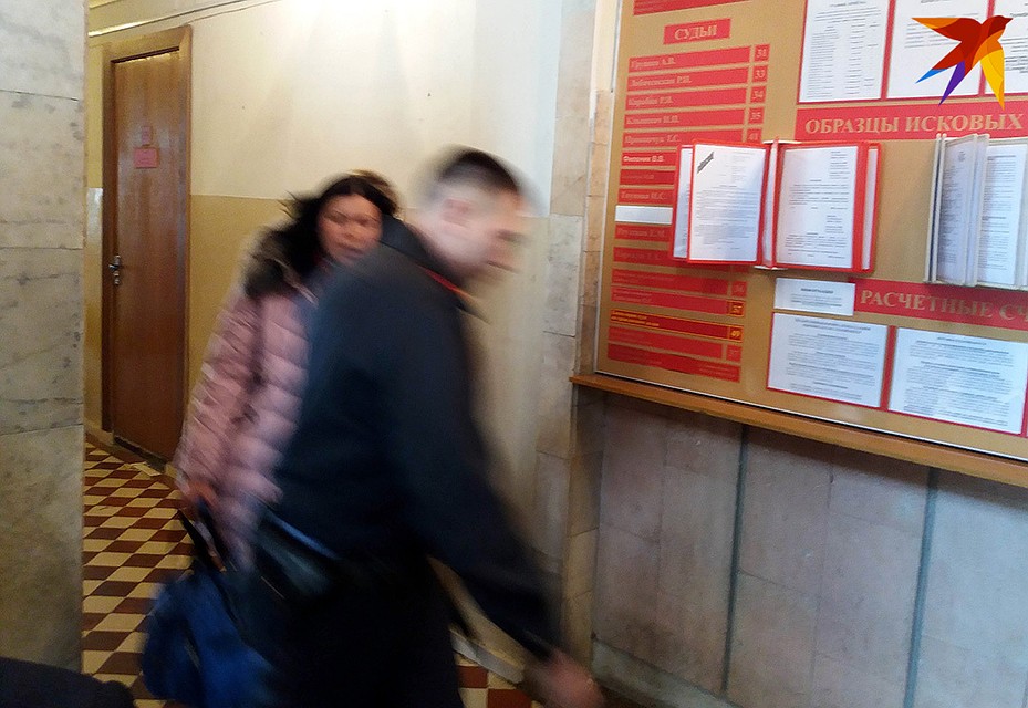 Наталья пришла на оглашение приговора с вещами: в зале суда конвой взял ее под стражу.