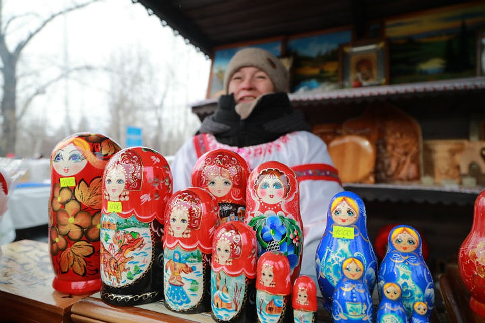 Матрешки пользовались популярностью у иностранных гостей Фото: Мария ЛЕНЦ