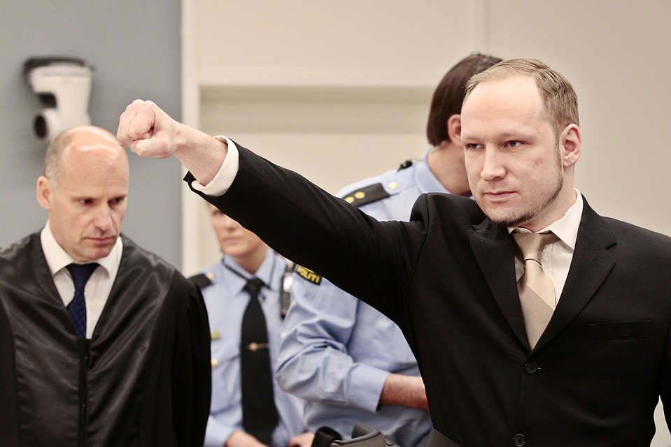 Норвежский убийца Андерс Брейвик в суде, 2012 год. Фото: GLOBAL LOOK PRESS