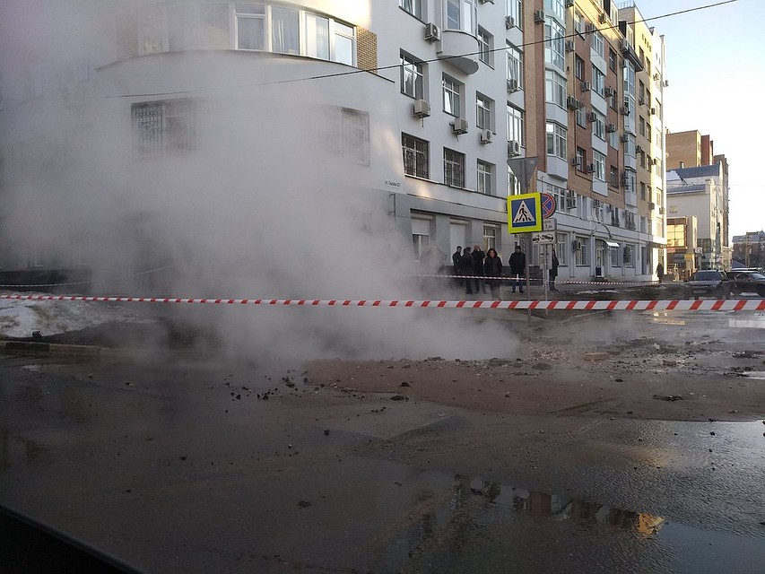 Место повреждения оградили сигнальной лентой Фото: Twitter.com