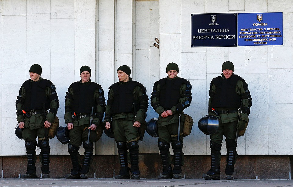 В городе не исключали провокаций националистов Фото: REUTERS