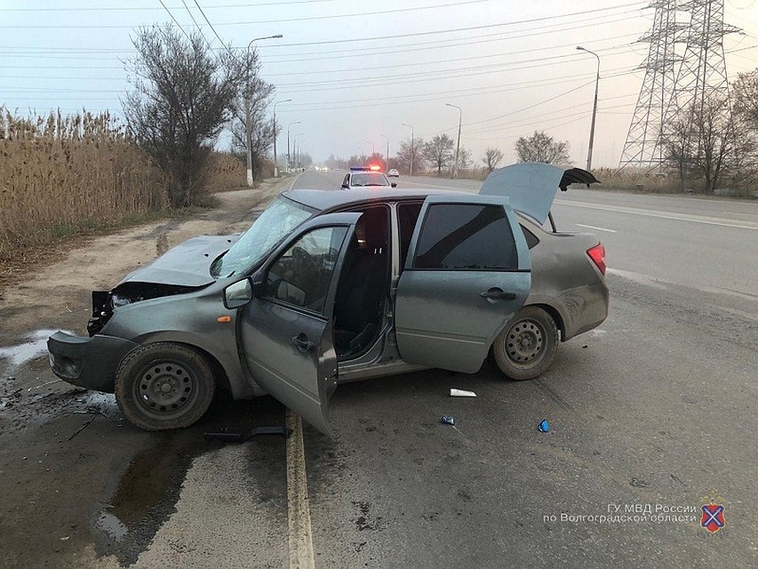 Водитель «Лада Гранта» уснул за рулем. Фото: ГУ МВД по Волгоградской области