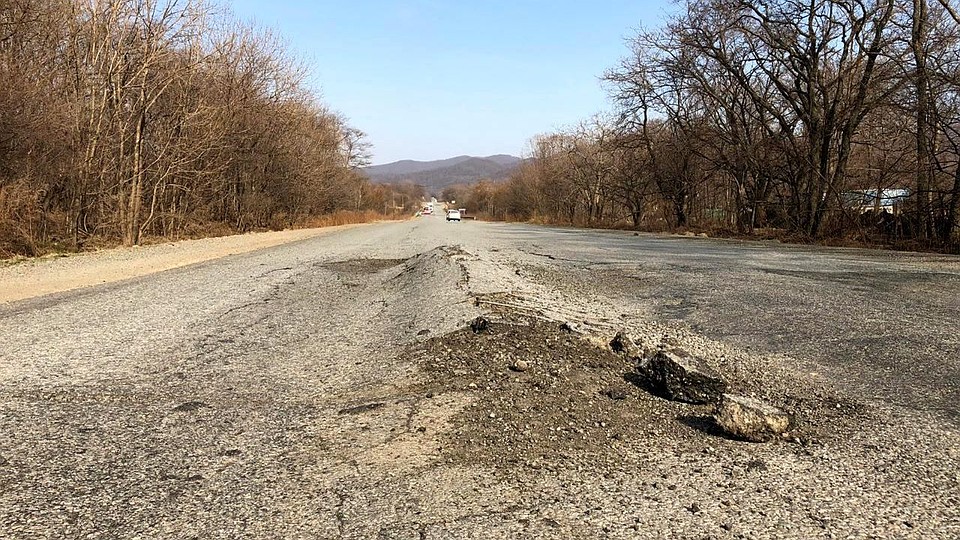 Дорога возле поселка Руднево. Фото: Евгений ШТЫГАЙЛО