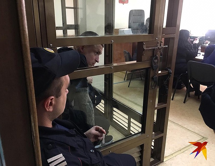 Я раскаиваюсь и хочу в очередной раз принести извинения потерпевшим и моей семье, которая пострадала больше меня, - говорил Павел Мамаев Фото: Екатерина СВИНОВА
