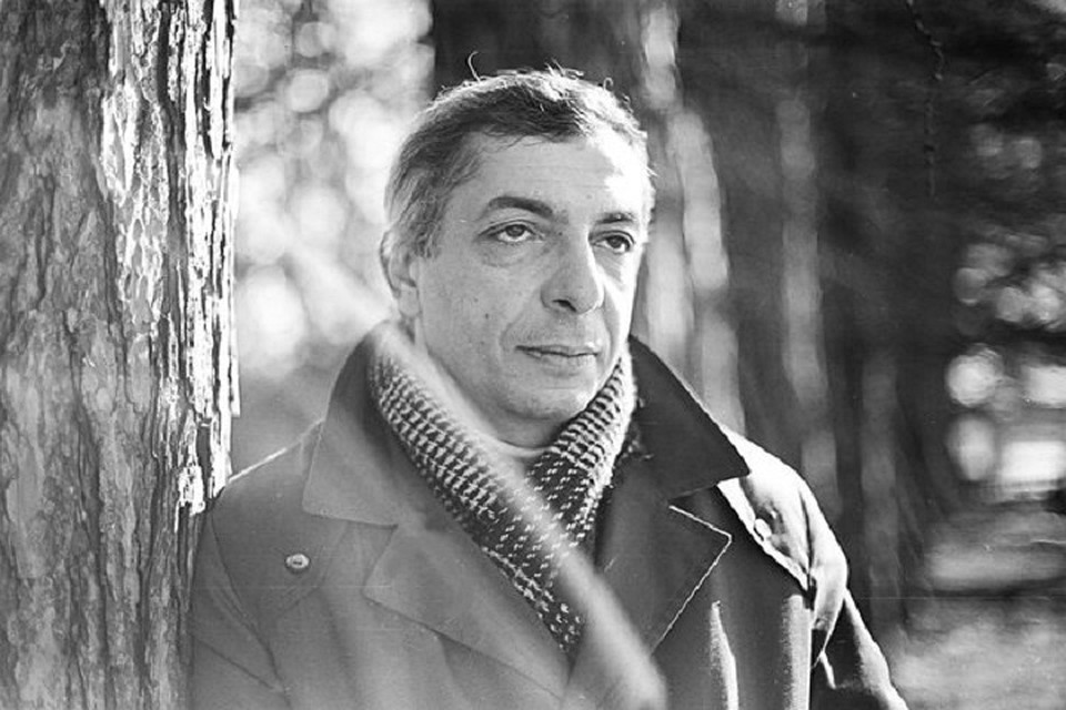 Микаэл Таривердиев.