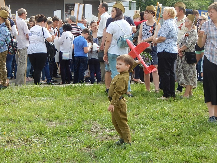 В полк "встали" дети Фото: Татьяна ЧЕРНЫШЕВА