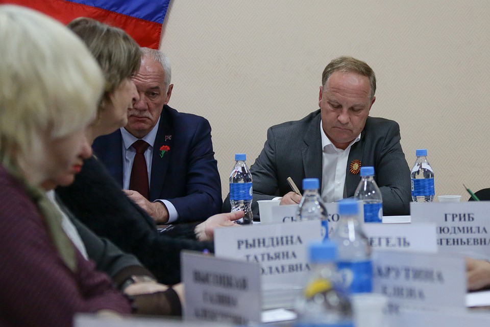 Мэр Владивостока обещает решать проблемы острова постепенно Фото: vlc.ru