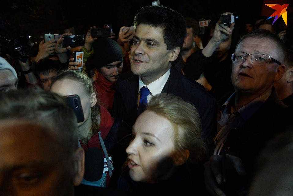 Мэр Екатеринбурга признался, что боялся выходить к протестующим в первые три дня Фото: Алексей БУЛАТОВ