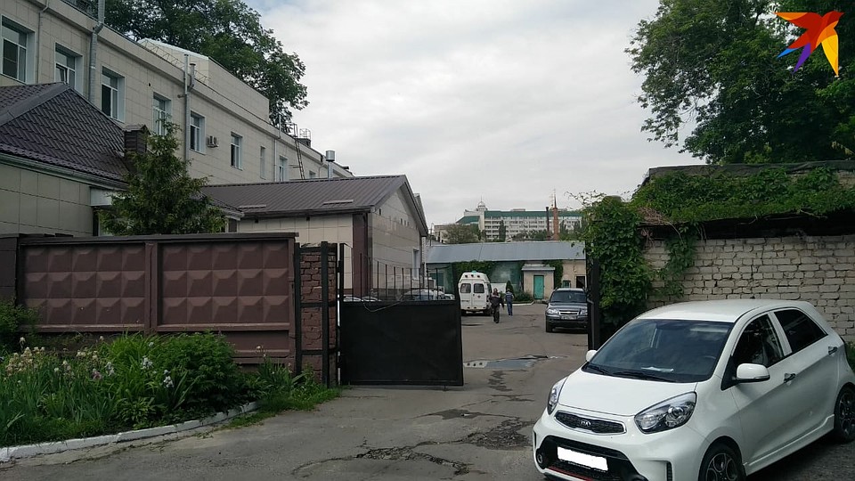 Территория онкодиспансера. Фото: Станислав ШЕВЧЕНКО