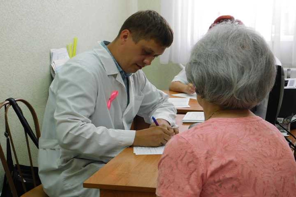 Большинству пациентов предстоит пройти «маршрут» из нескольких эмоциональных этапов - шок и отрицание, агрессия, торг, депрессия, осознание. Фото: предоставлено пресс-службой