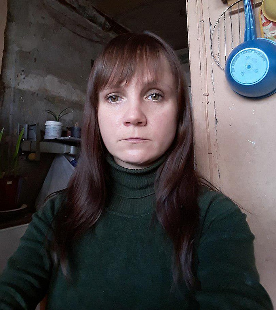 Павел увидел свою девушку Марию обнаженной в объятиях соседа