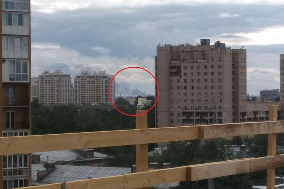 Дым от свалки видно даже от метро "Черная речка" - за 25 километров от Сосновной поляны. ДТП и ЧП | Санкт-Петербург | Питер Онлайн | СПб