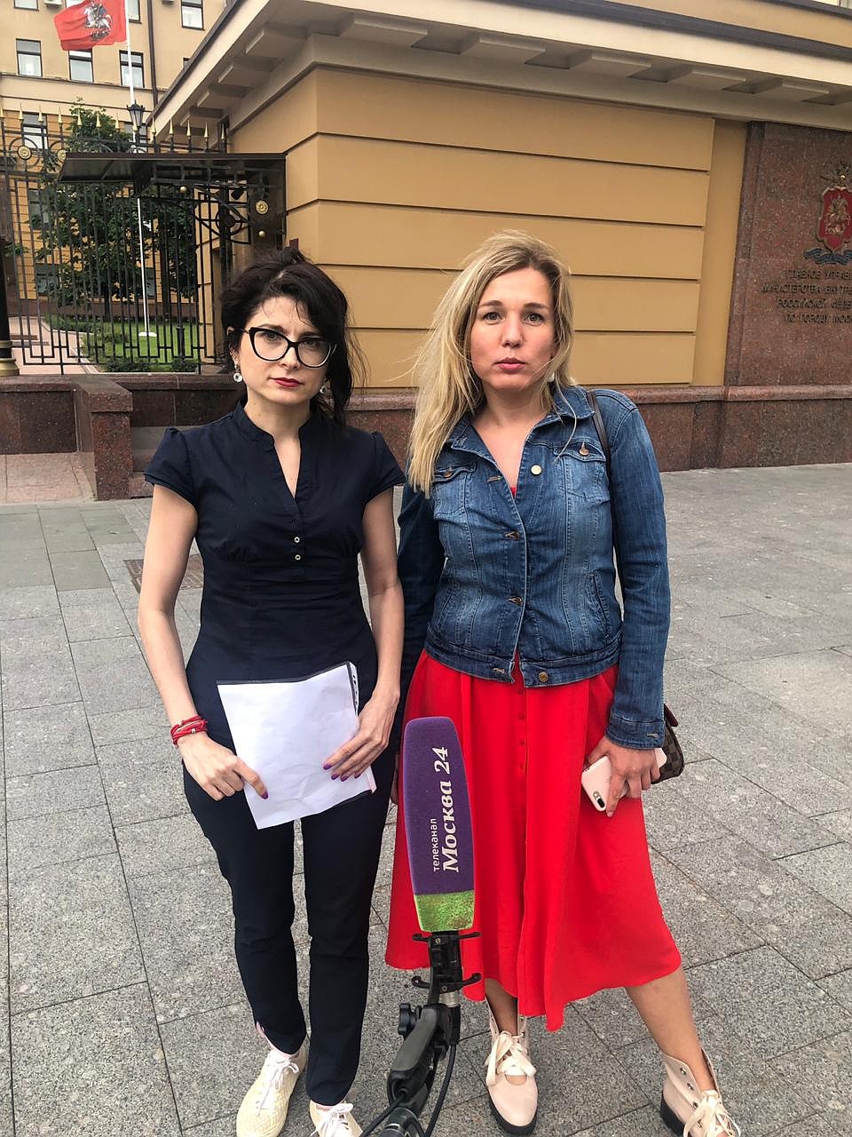 Дина Карпицкая и Ева Меркачева Фото: Василиса НИКОЛАЕВА