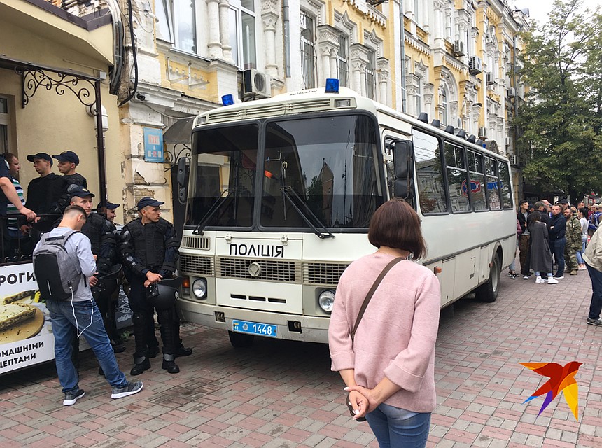 У суда собралось немало журналистов. Фото: Анастасия МАТВЕЕВА