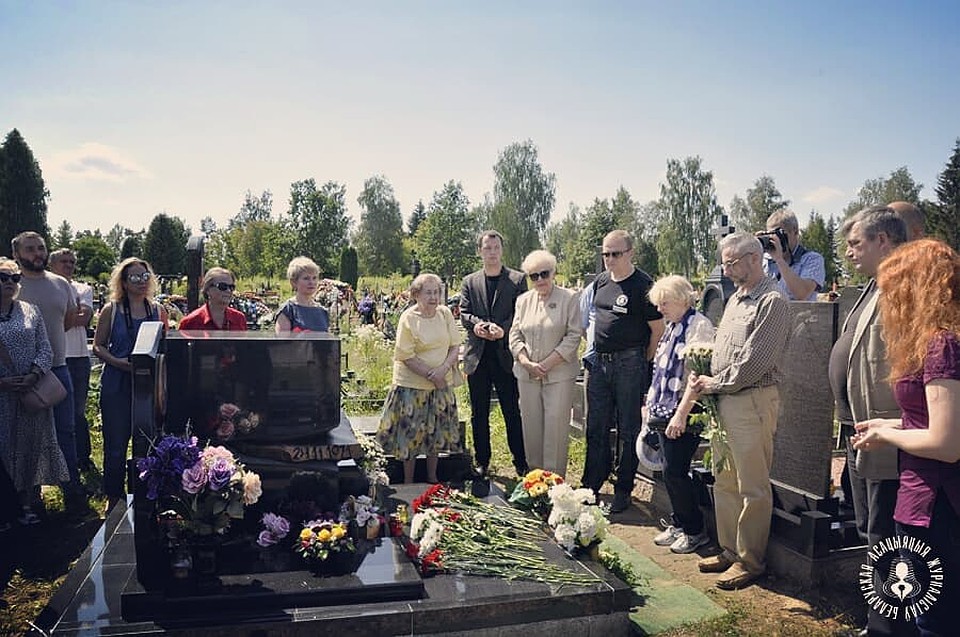 На выходных родные и коллеги почтили память Павла Шеремета. Фото: Ольга Хвоин