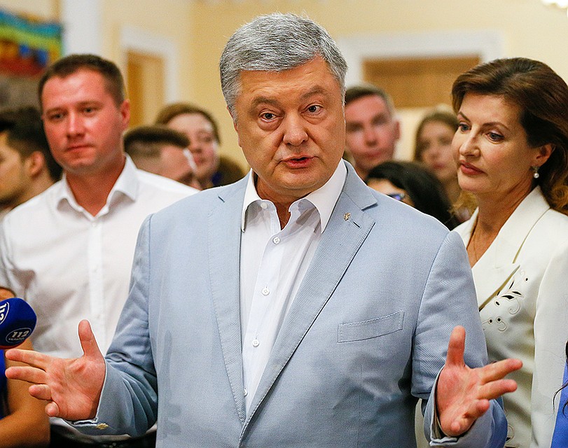 Поражение партии войны, всех этих свидомых и оголтелых во главе с Порошенко на выборах президента Украины было не случайным Фото: REUTERS