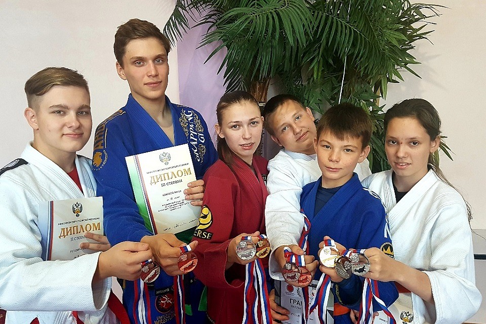 Первенство России по грепплингу: у иркутян — 15 медалей