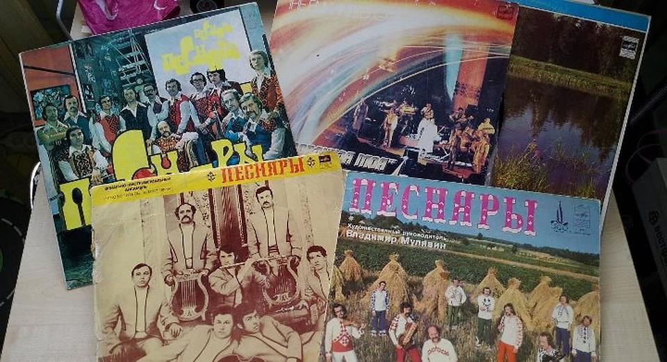 «Песняры» выпустили 7 альбомов на 9 виниловых дисках, но они не стали для них источником сверхдоходов, несмотря на огромные тиражи.