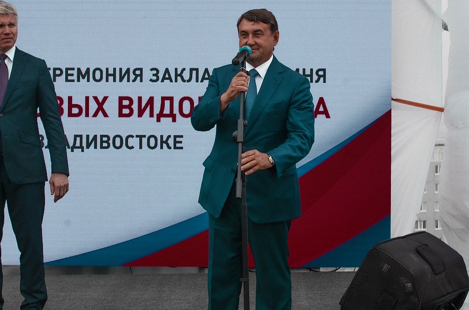 Помощник Президента Российской Федерации Игорь Левитин выступил с речью на торжественной церемонии во Владивостоке Фото: Анастасия ДОРОЖНЯК