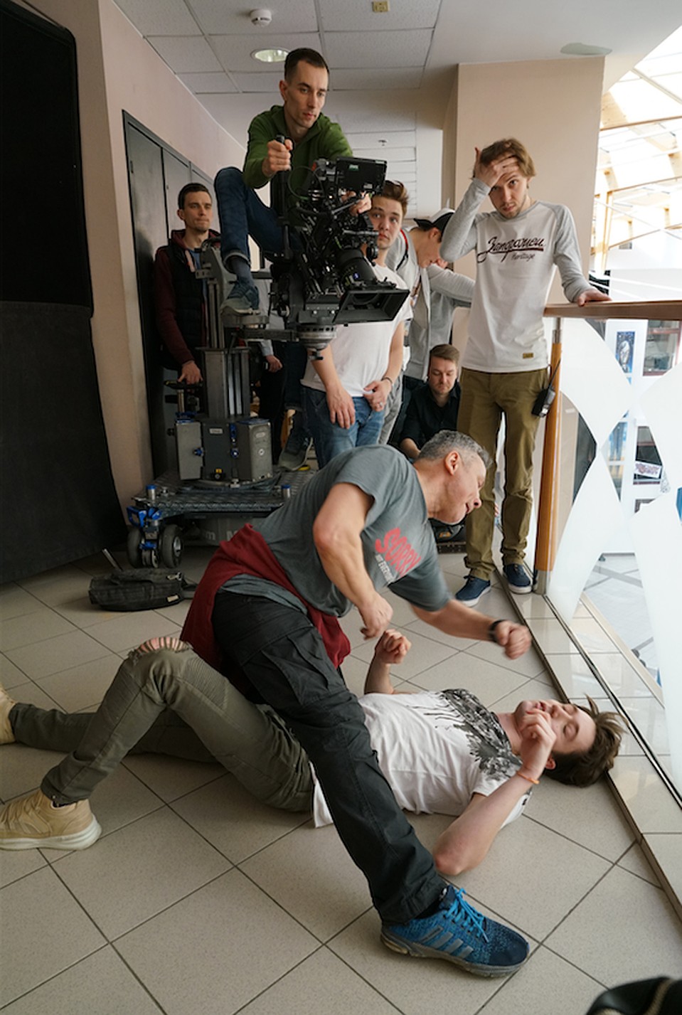 Рабочий момент съемок сериала. Фото: Сергей Карпенко/Premier