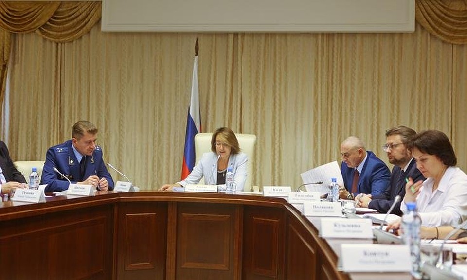 В полпредстве обратили внимание на врачей только после сигнала из Москвы. Фото: пресс-служба полномочного представителя полпреда по УрФО