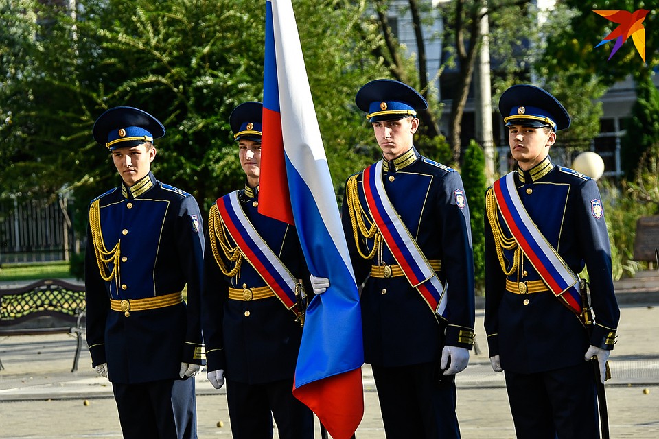 Торжественное открытие бюстов советских полководцев Фото: Кирилл ВЕРШИНИН