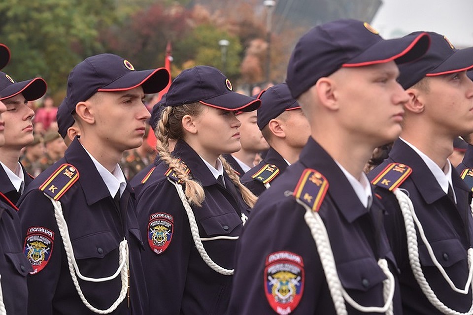 Курсанты Донецкой академии внутренних дел приняли присягу на верность народу Республики. Фото: Официальный сайт Главы Республики