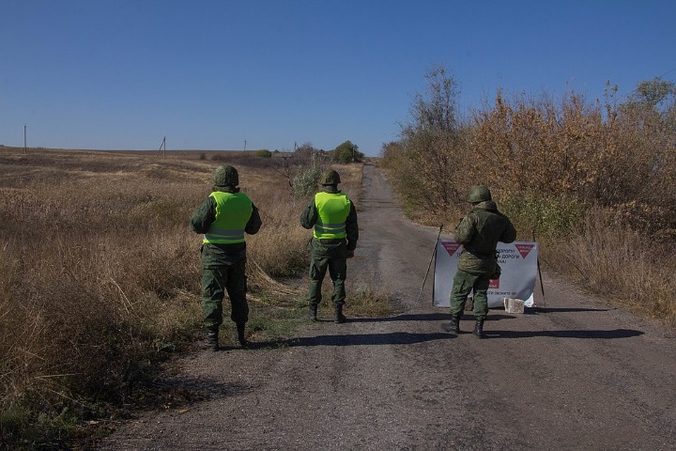 Вторая попытка разведения сил и средств в Донбассе 10 октября Фото: Андрей ТРУБЕЦКИЙ