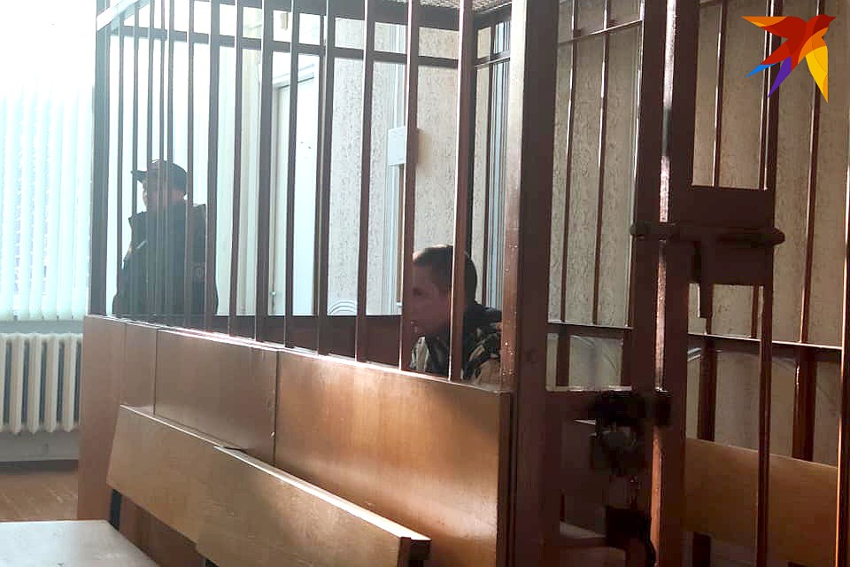 Гособвинитель запросила обвиняемому 10 лет лишения свободы в исправительной колонии с отбыванием наказания в условиях общего режима. Фото: Дарья ЛОМОНОВСКАЯ
