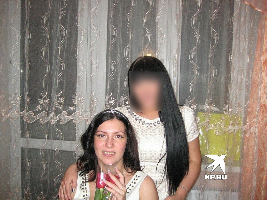 Это фото сделано в день свадьбы Екатерины с первым мужем. Фото: предоставлено подругой Екатерины Меньгиковой