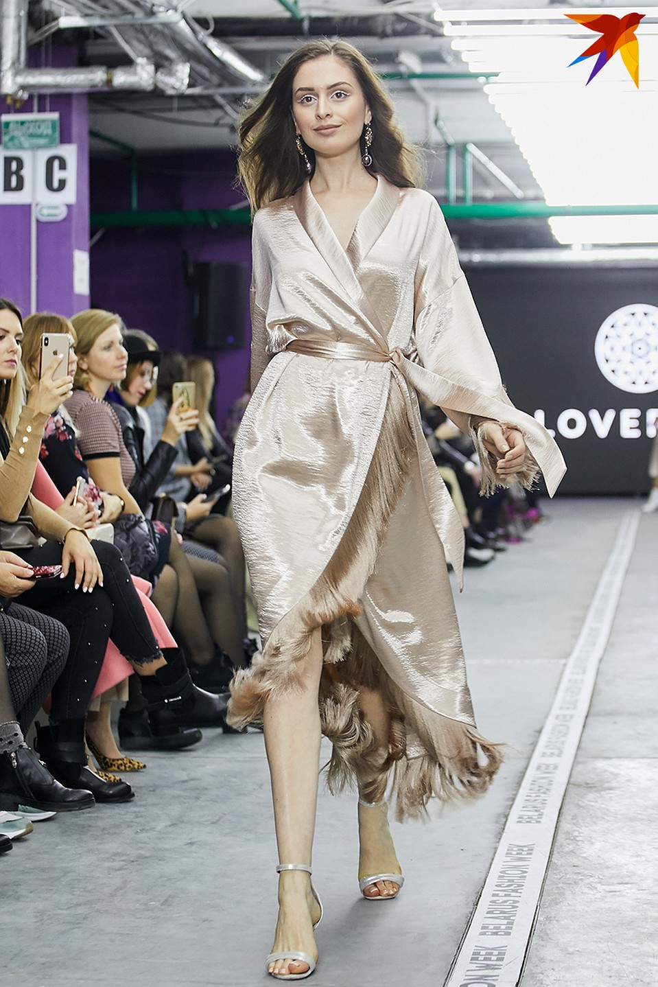 Бывшая теннисистка, певица и дизайнер представила обновленный бренд на Belarus Fashion Week. Фото: Павел МАРТИНЧИК