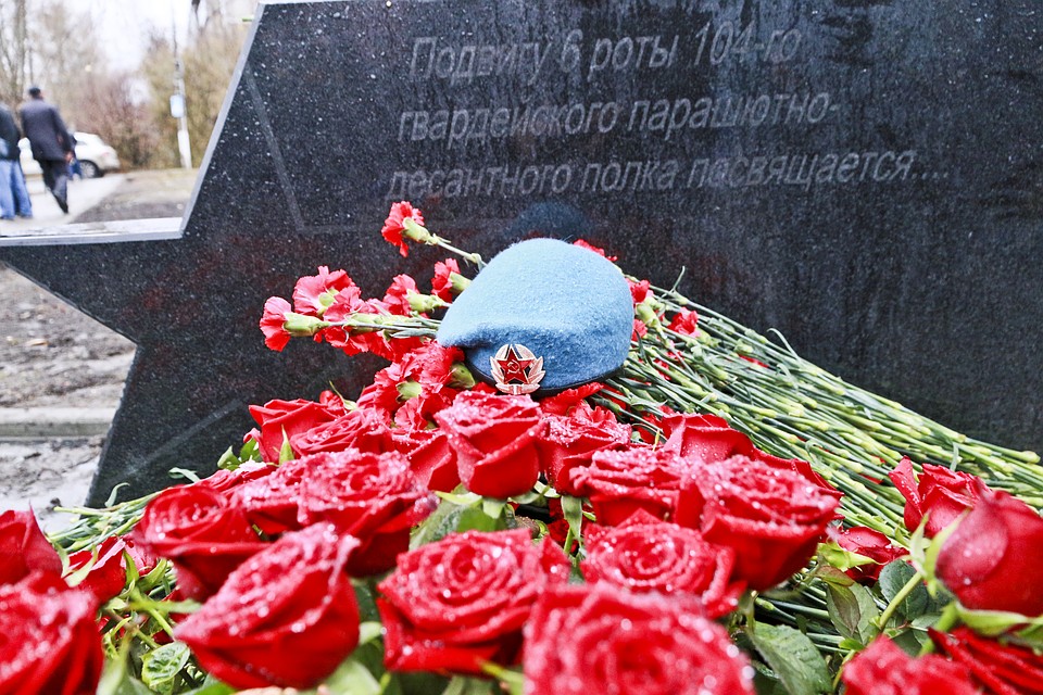 Аллея Героев в Барнауле Фото: Олег УКЛАДОВ