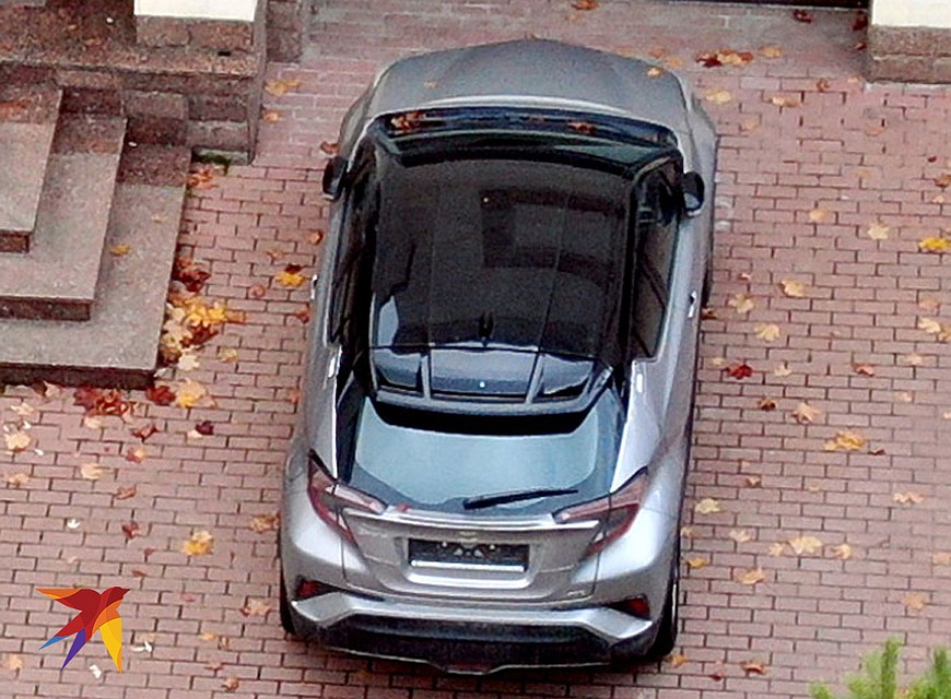 Автомобиль "Тойота" - подарок Анастасии Заворотнюк маме. Фото: Руслан ВОРОНОЙ, Экспресс газета