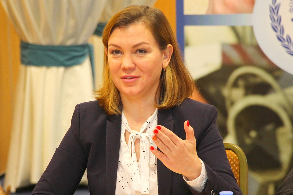 Динара Поштаренко отметила важность правовых отношений между работодателем и работником. Фото Ивана Горбунова